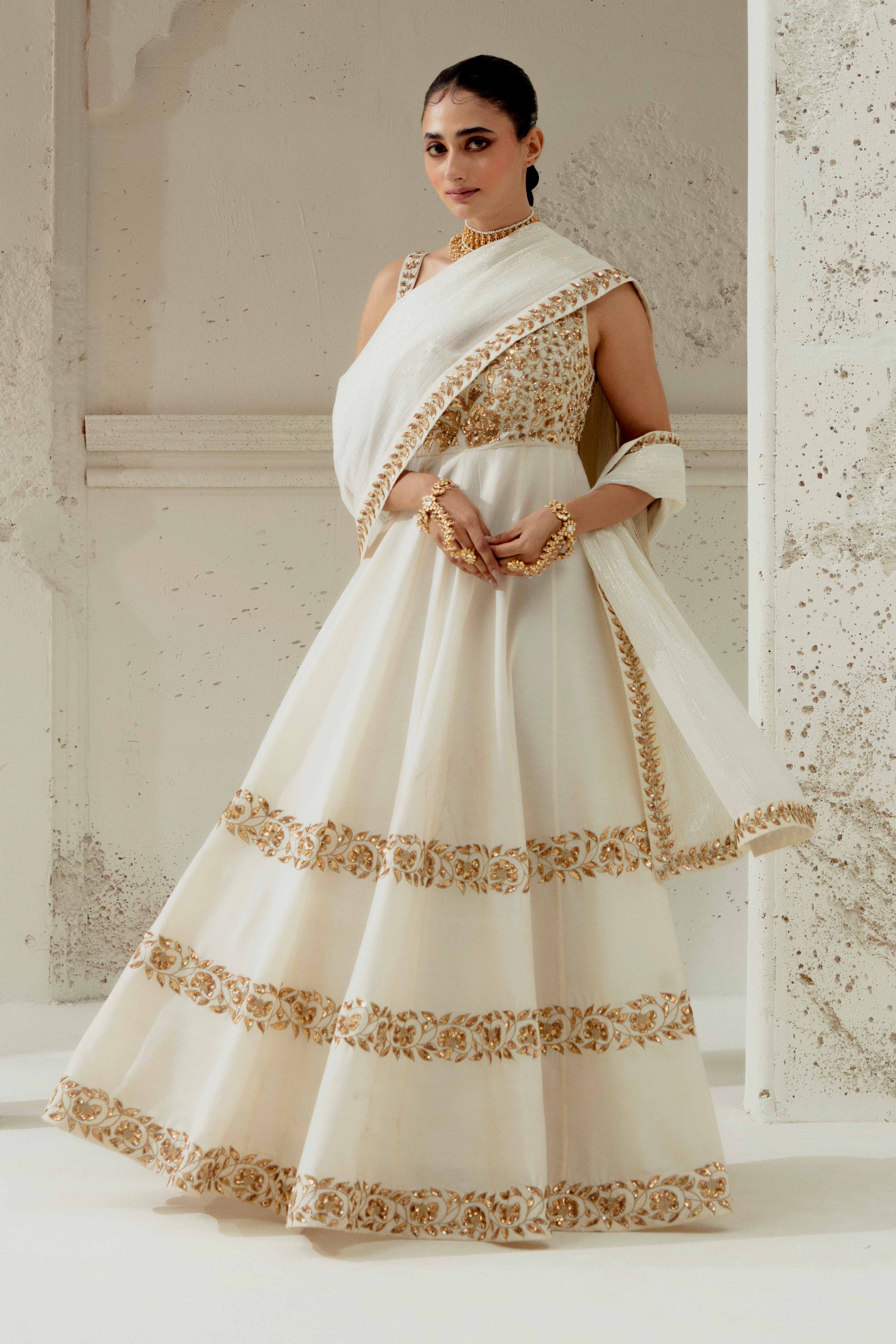 ivory anarkali dress Andaaz Fashion Women's Ivory Georgette Embroidered Anarkali Suit for Wedding & Party